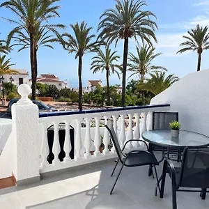 Hibiscos, San Juan De Capistrano Nerja
